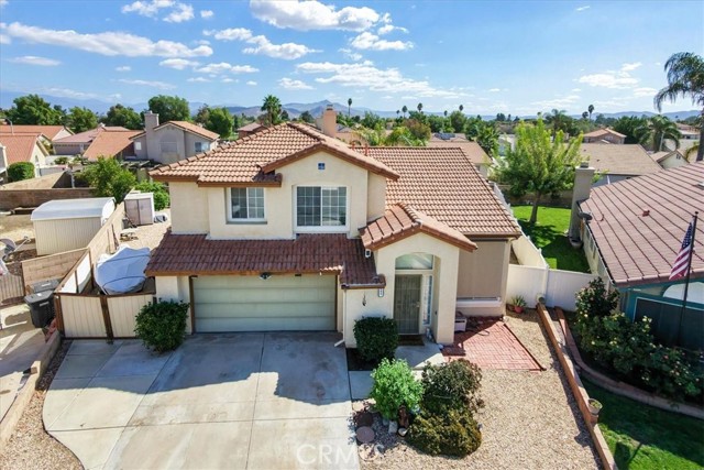845 Stonehenge Ct — photo