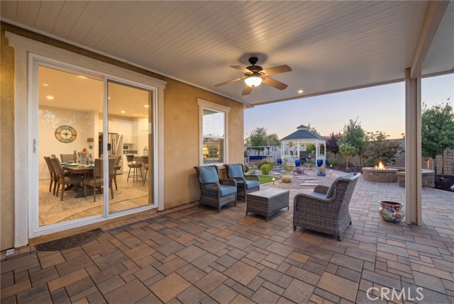 25155 Showdown Ct — photo