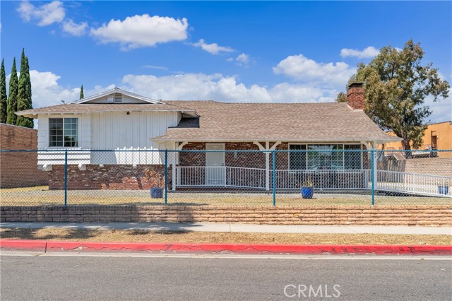 1345 Jellick Ave — photo