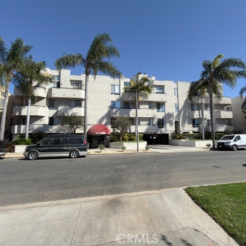 1240 S Corning 108 — photo