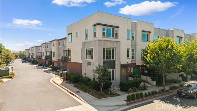 1530 W Cameron — photo