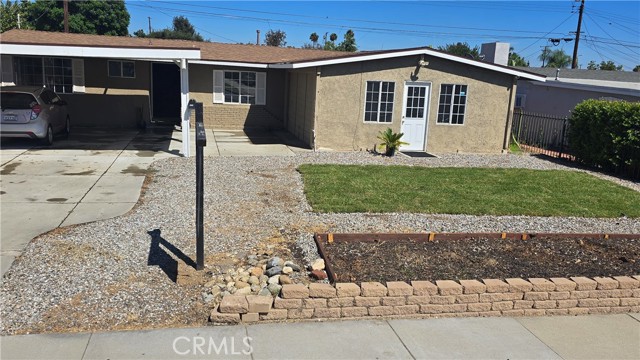 606 North Dahlia Avenue — photo