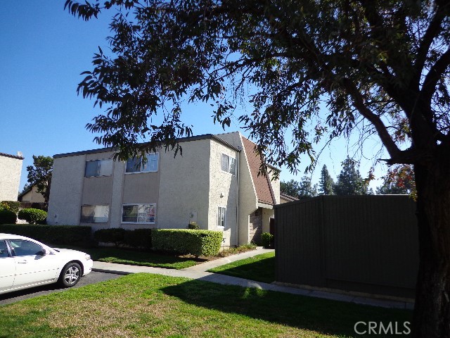 6234 Avenue Juan Diaz — photo