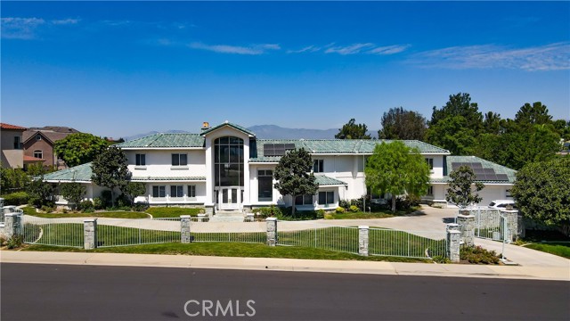 1527 Calle Cristina — photo