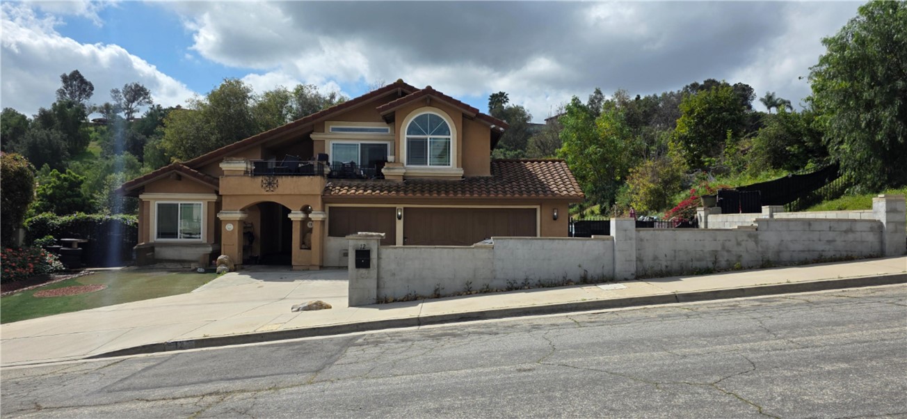 12 Franciscan Pl — photo