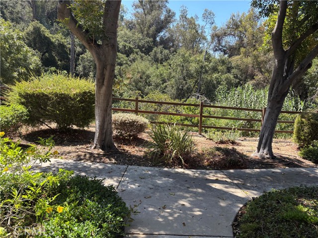214 Teague Dr — photo