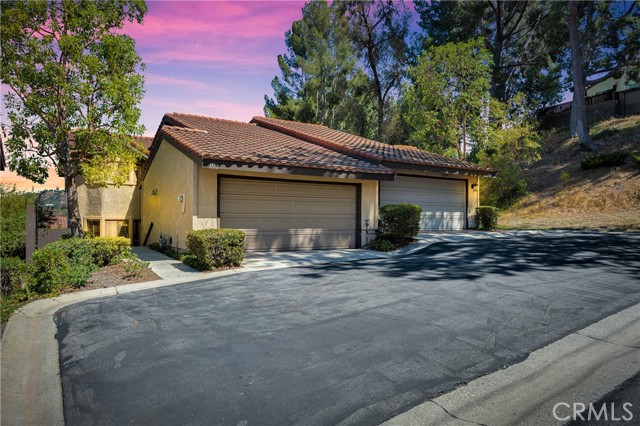 1180 Loxley Pl — photo