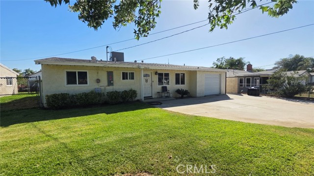18631 Hawthorne — photo