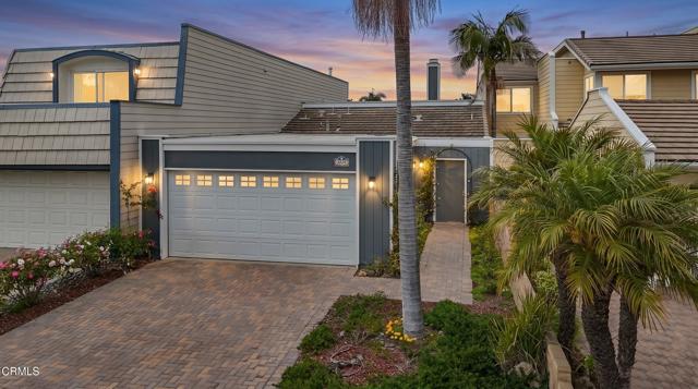 4451 Gateshead Bay — photo