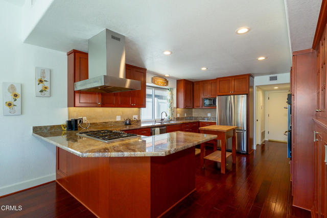 2411 Monaco Dr, Oxnard, CA 93035 — photo 3