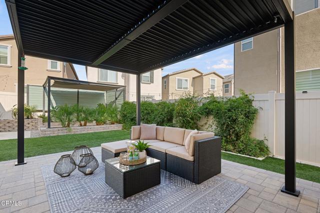 549 Kumquat Ct — photo