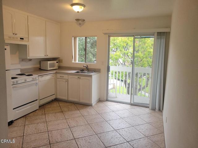 225 S Ventura Rd 96 — photo