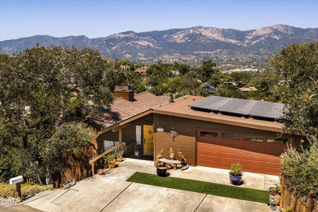 1401 La Cima Rd — photo