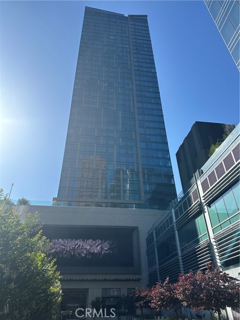 889 Francisco St 2601 — photo