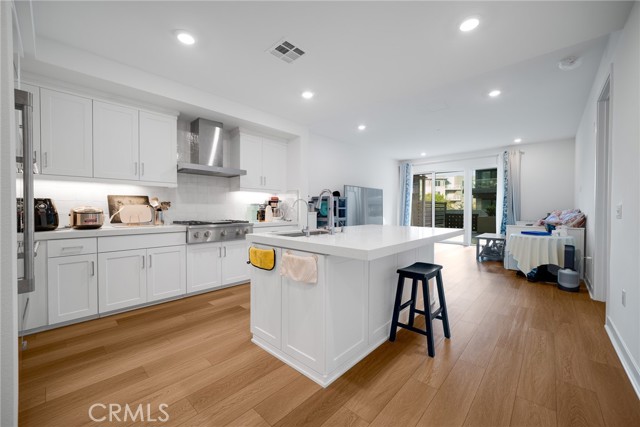 2202 Rivington — photo