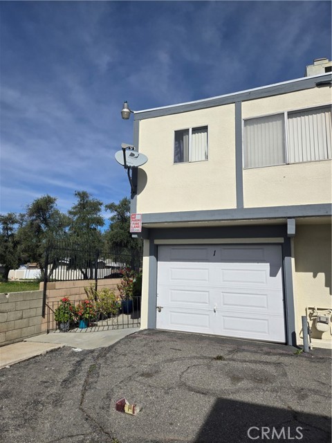 2350 Osbun 1 — photo