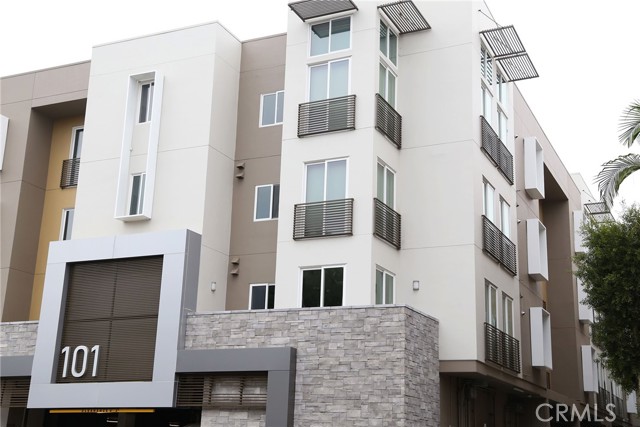 101 S Chapel Ave 203 — photo