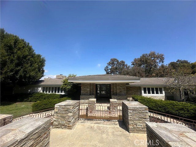 60 Crest Rd — photo