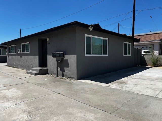 8036 Whitmore — photo