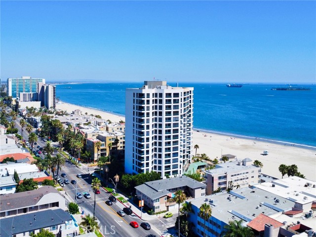 1310 E Ocean 1005 — photo