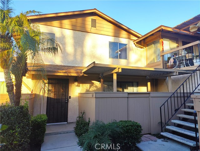 1425 Forest Glen — photo
