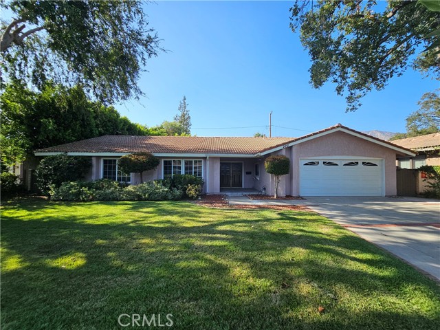 273 Oakhurst — photo