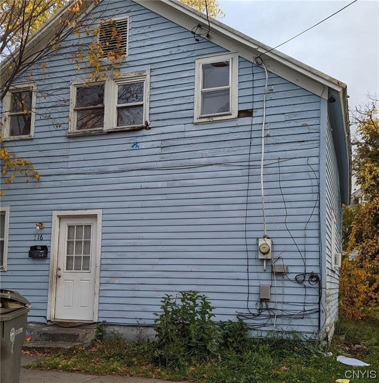 114- 116 1/2 W Fox Street — photo
