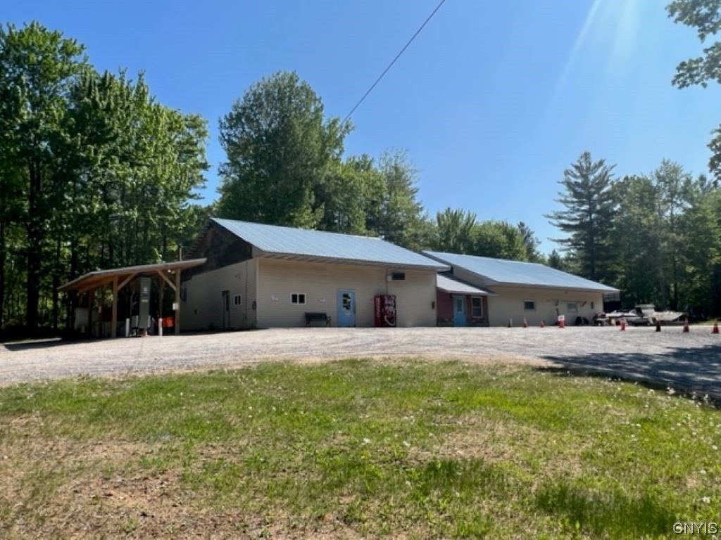 5728 Long Point Road — photo