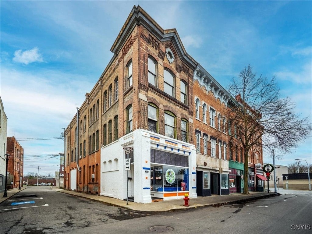 114 Madison Street — photo