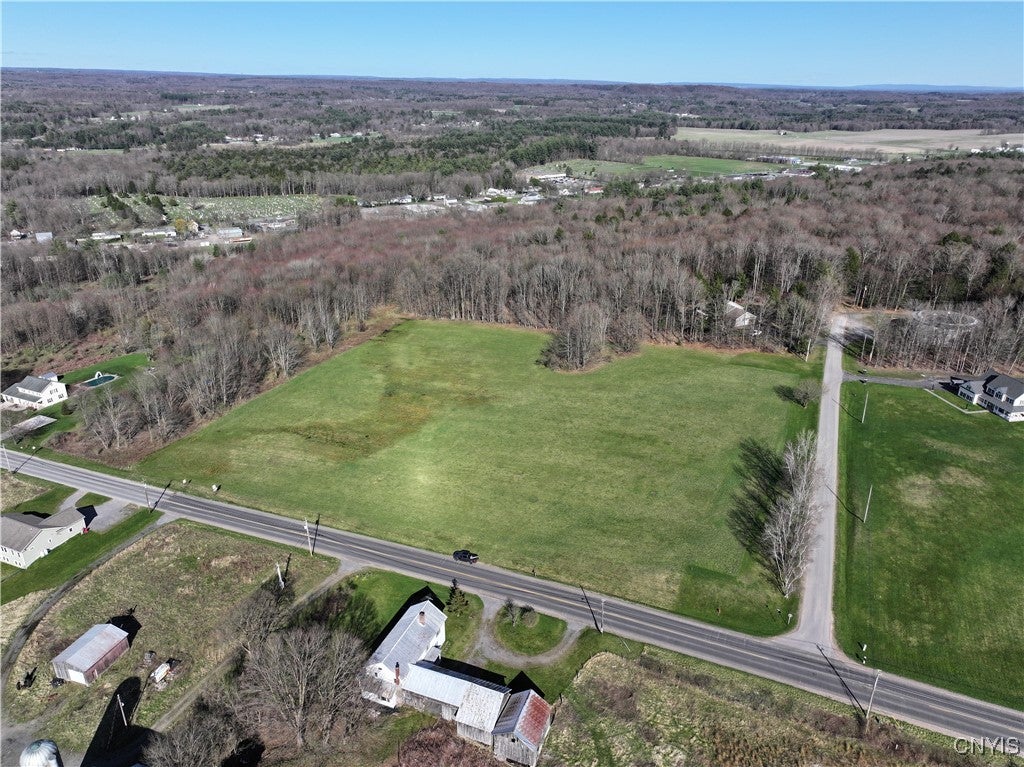 9524 Preston Hill Road — photo