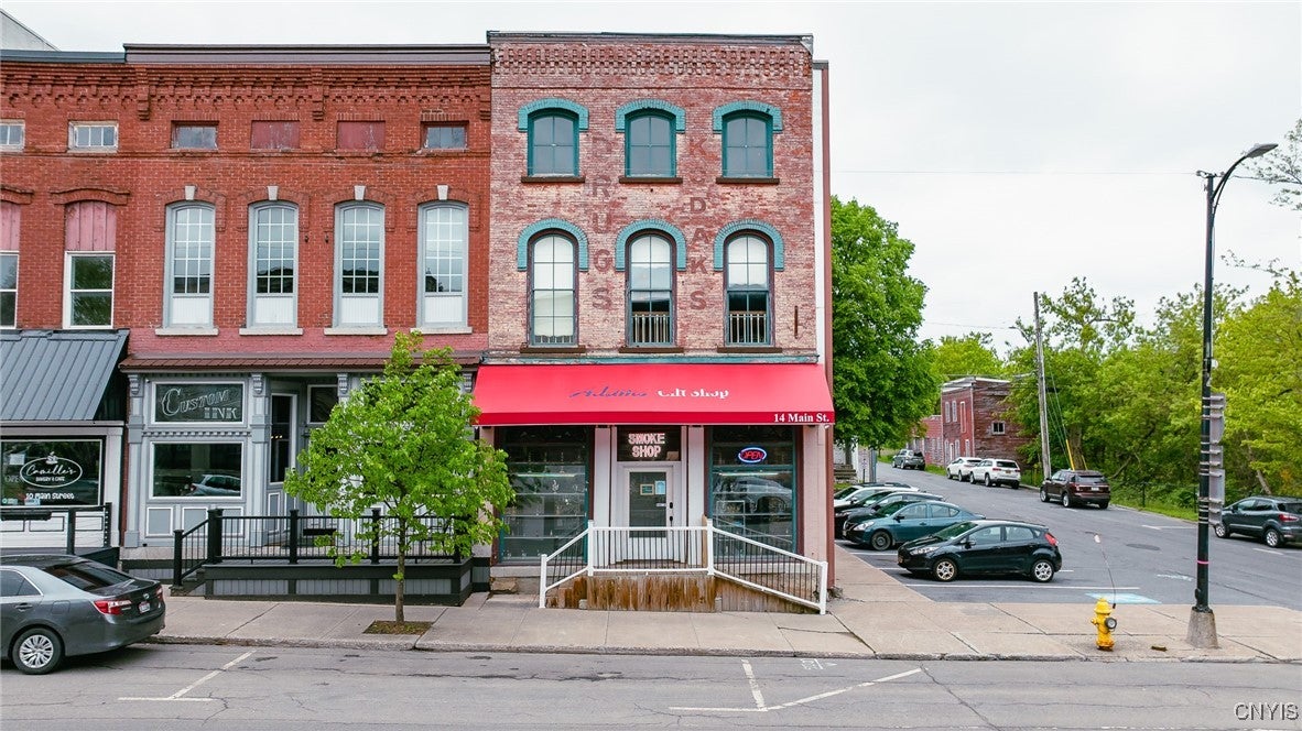 14 Main Street — photo