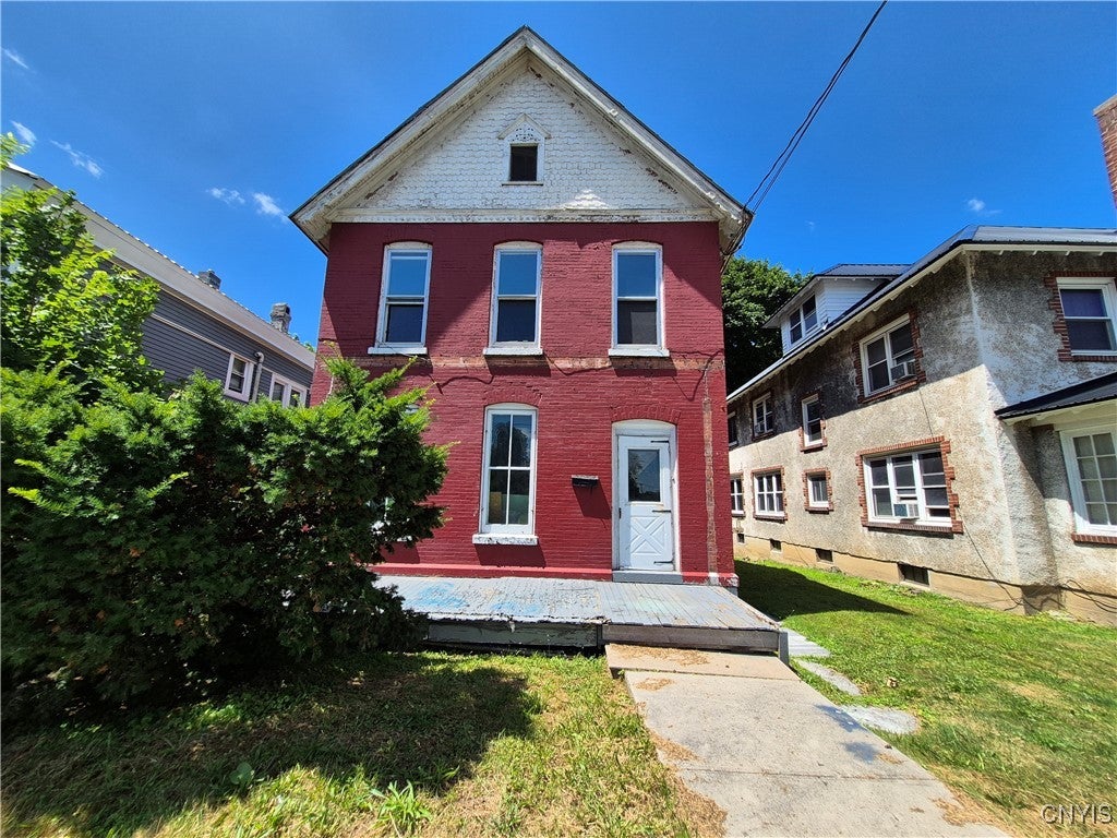 146 S Massey Street — photo