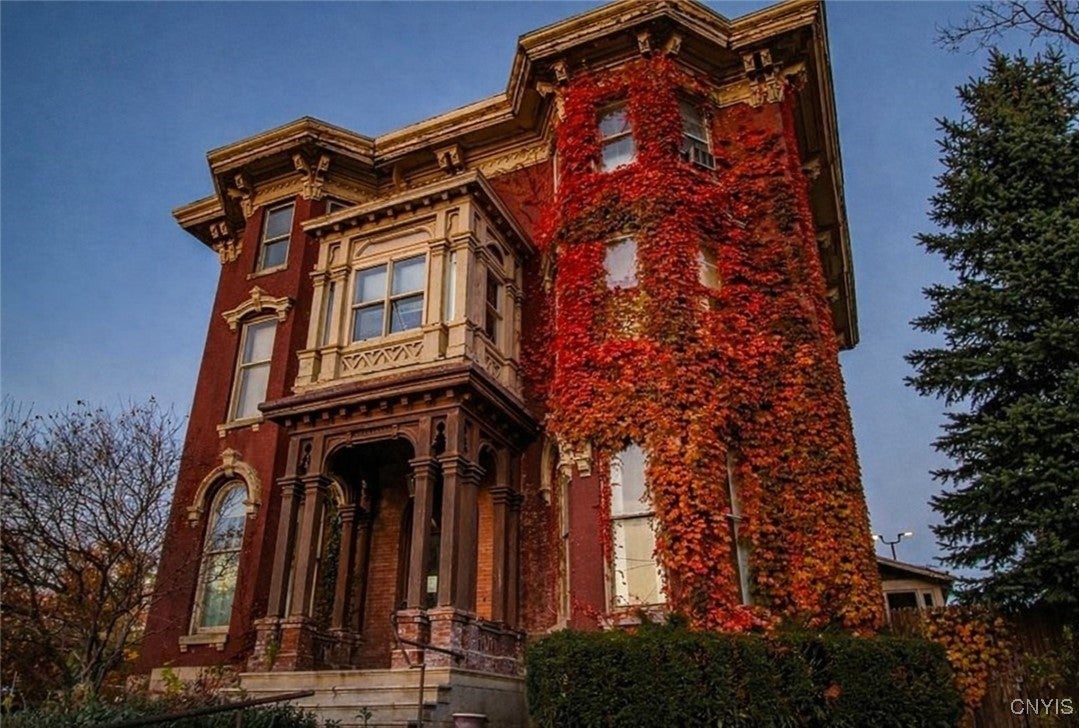 214 N State Street — photo