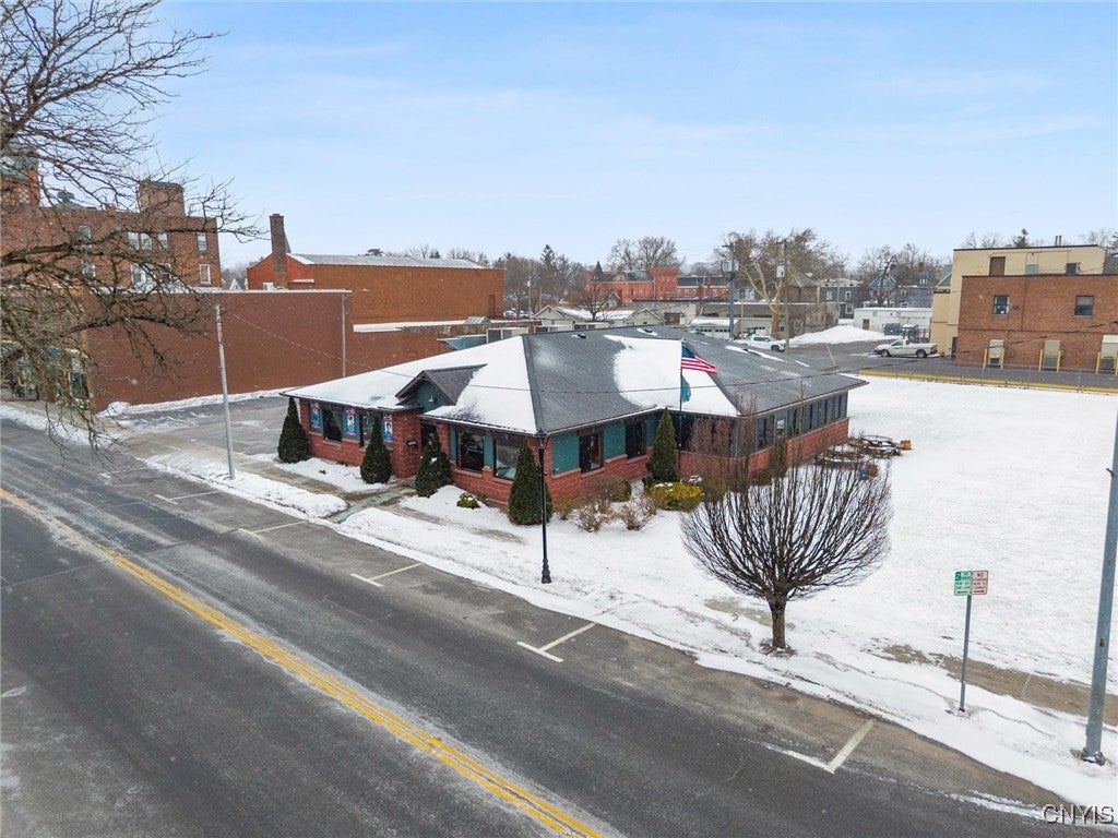 212 Main Street — photo