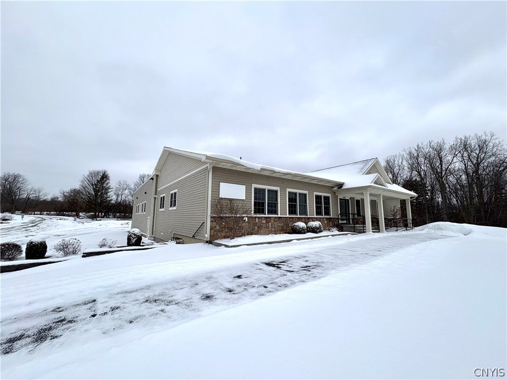 425 Grant Avenue Road — photo