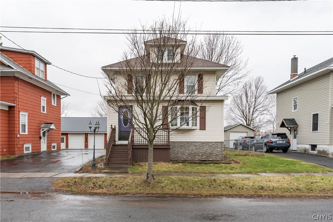 351 Pawling Street — photo