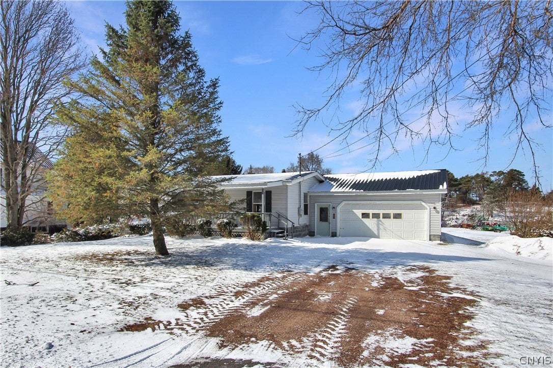 9435 State Route 812 — photo