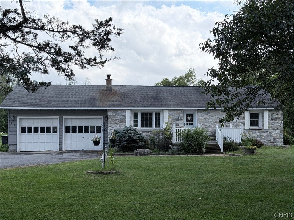 13422 Sulphur Springs Road — photo