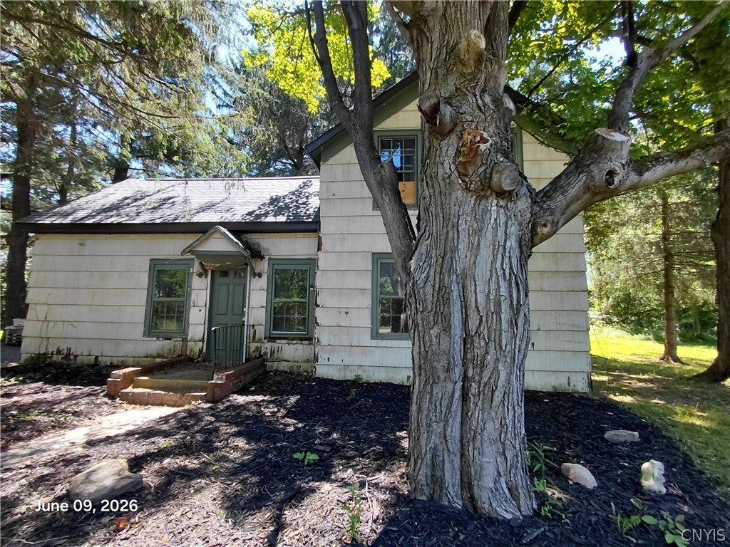 8114 Salt Springs Road — photo