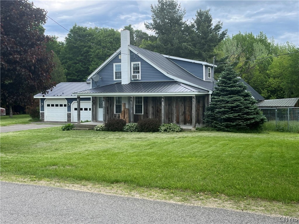 808 Fay — photo