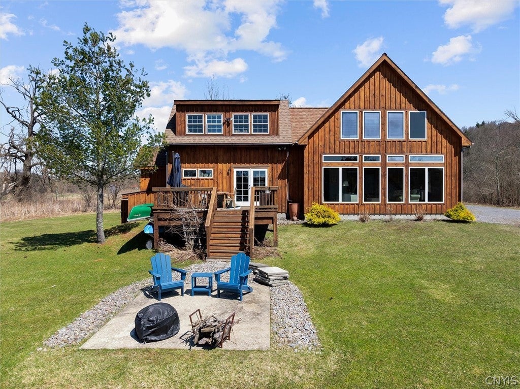 5715 E E. Lake Road — photo