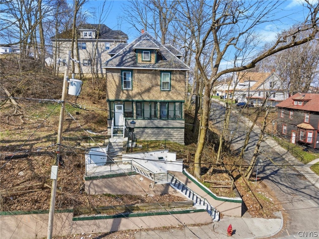 412 S Beech Street — photo