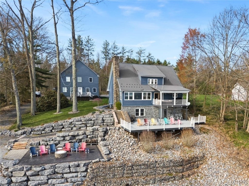 203 Drive 37 — photo
