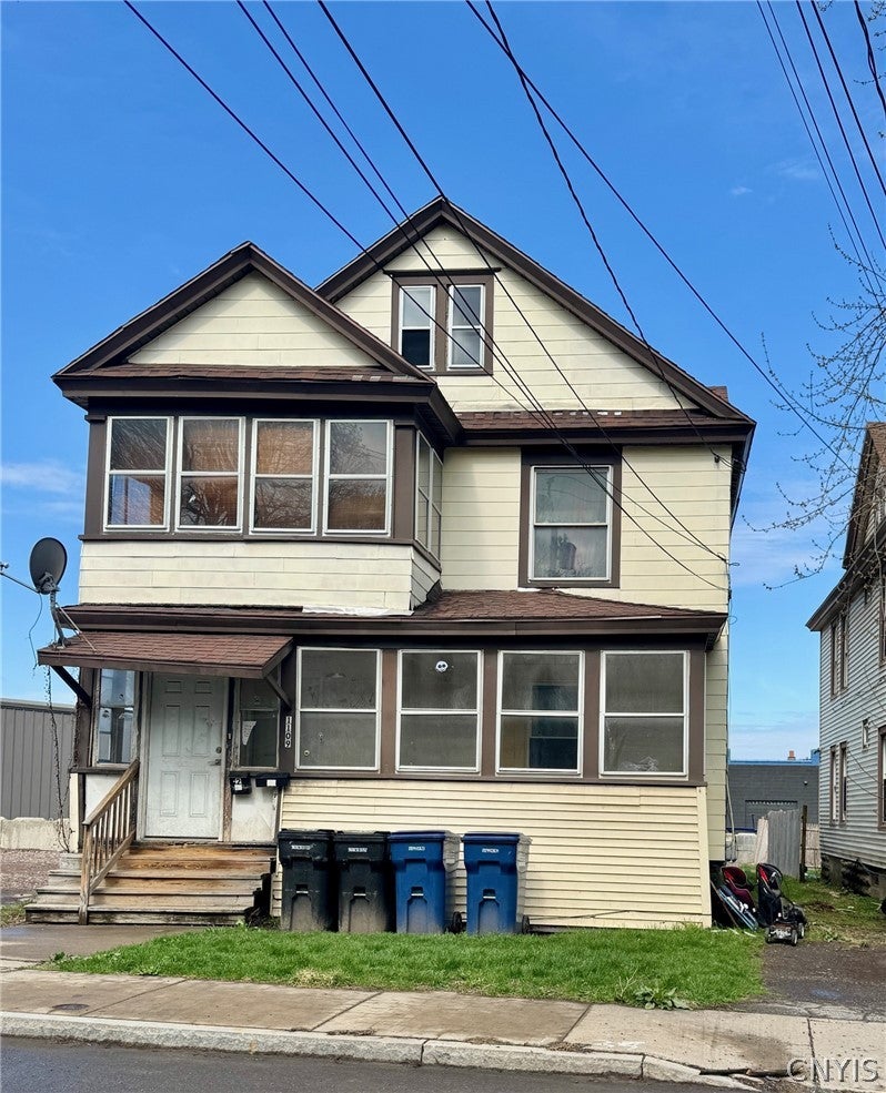 1109 Wolf Street — photo