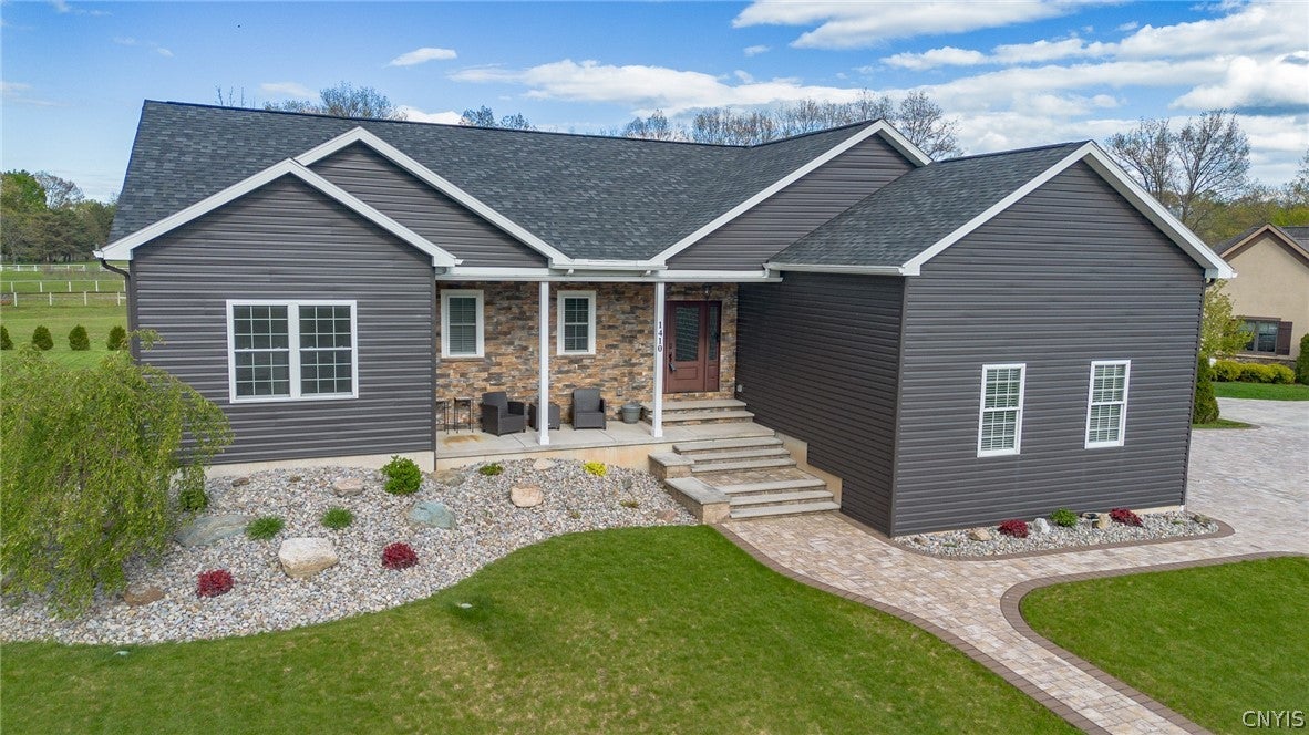 1410 Allen Road — photo