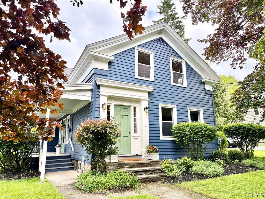 9 E Pleasant Street — photo