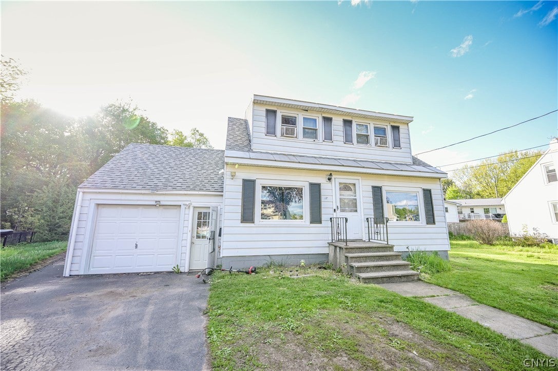 17 Dunham Place — photo