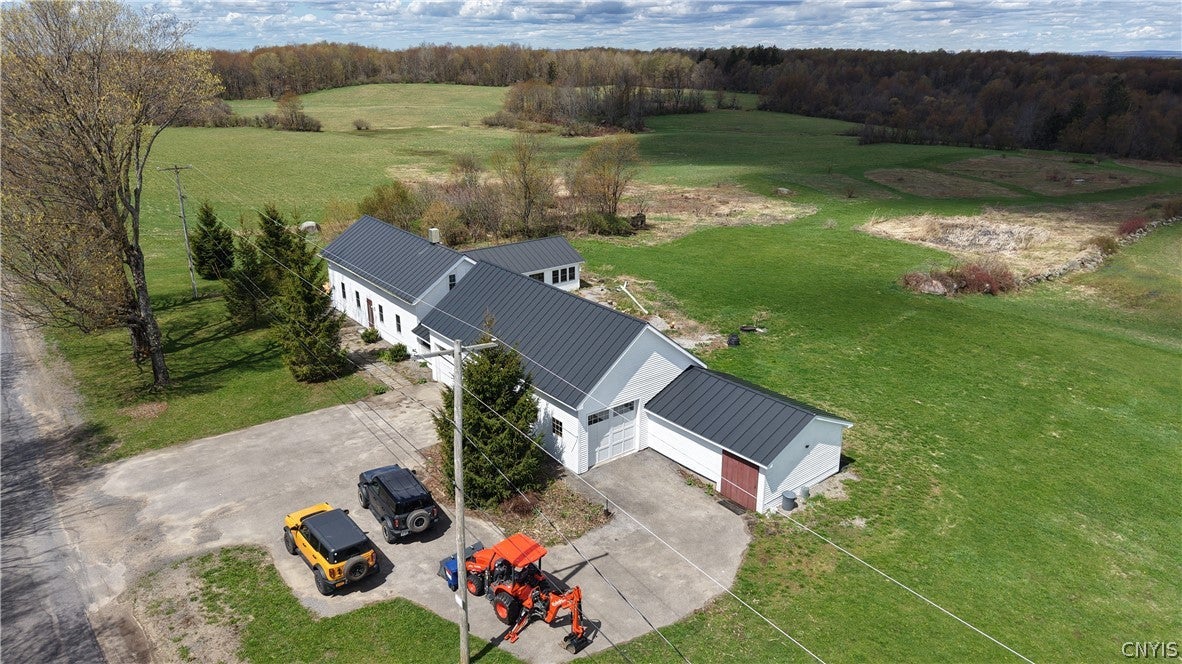 1702 Dairy Hill Road — photo