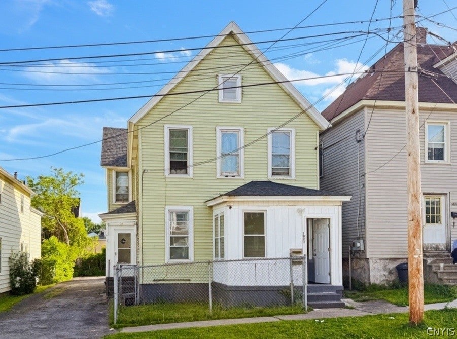 1023 Wager Street — photo