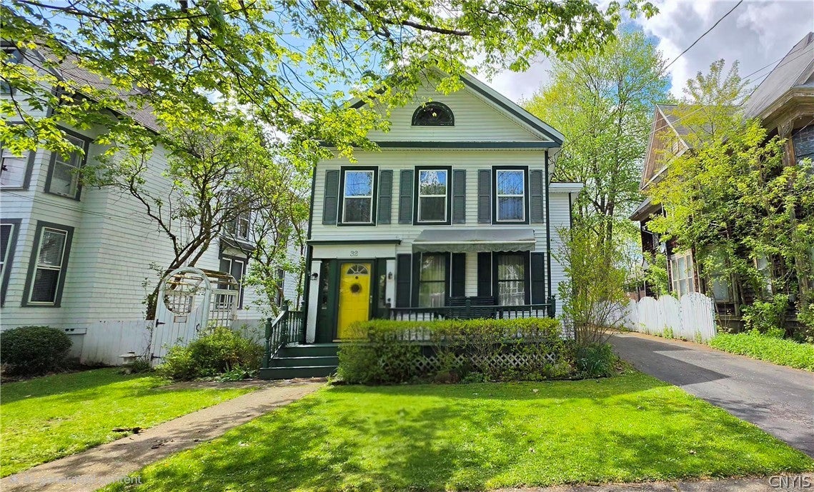 32 N Church Street — photo